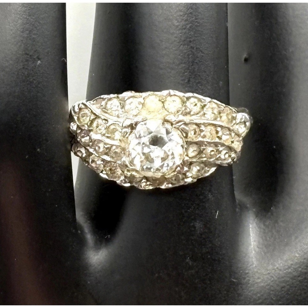 Vintage Uncas Sterling Silver Halo Style Ring with Clear Rhinestones 7.25
